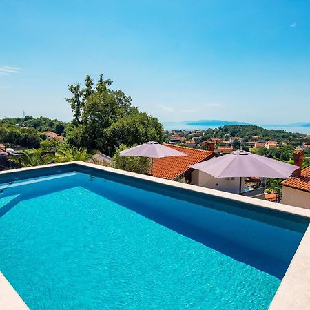 Srok Apartments With Pool Kastav Exterior foto