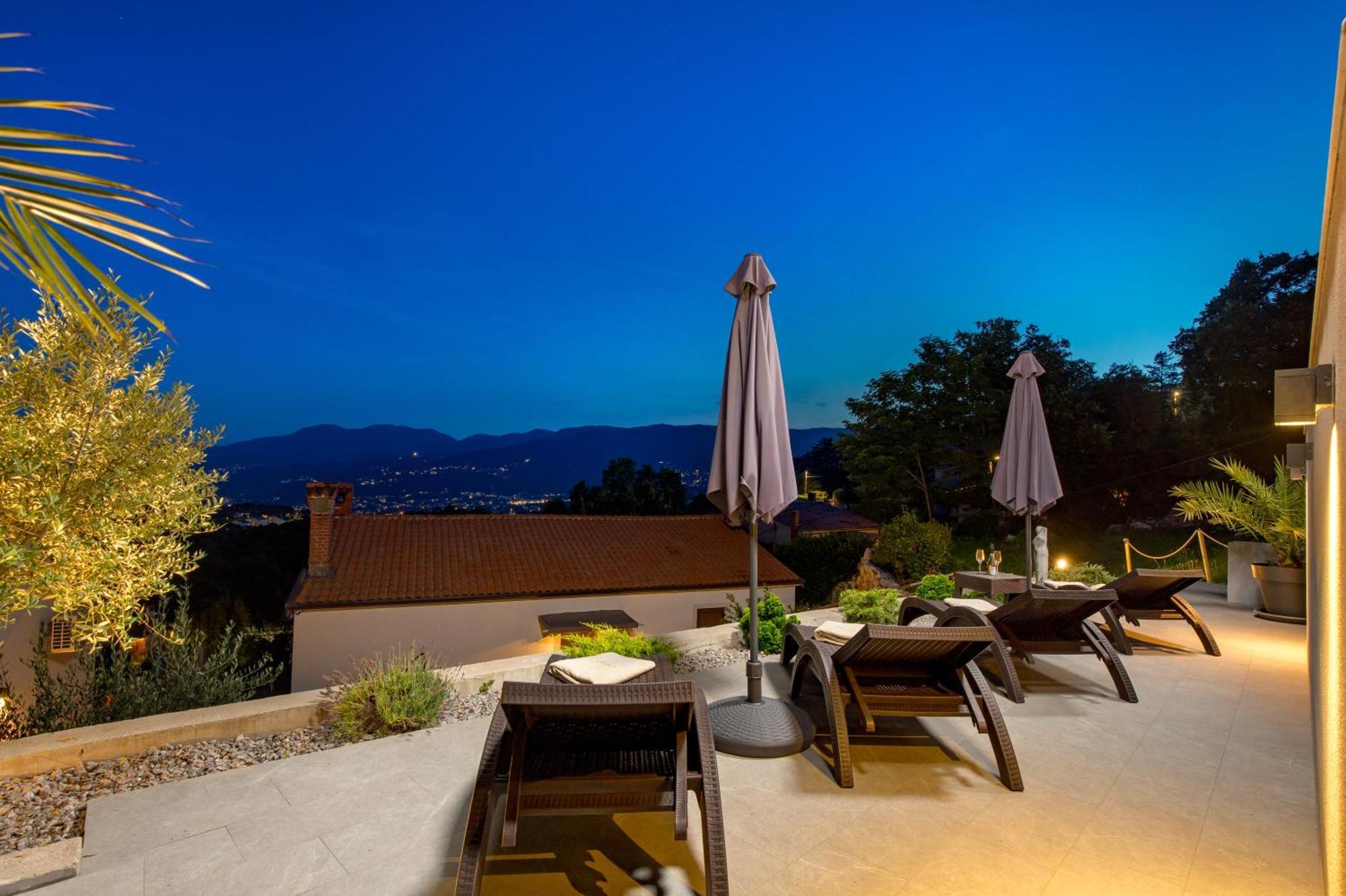 Srok Apartments With Pool Kastav Exterior foto